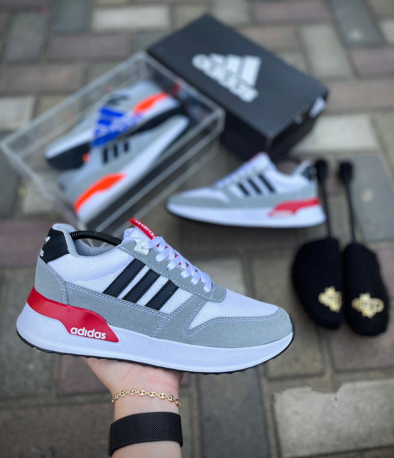 TENIS ADIDAS 📢 ¡Crea tu combo!  👟 Compra 1, lleva 2 – ¡Solo por tiempo limitado! 🚨¡Solo por hoy!🚨